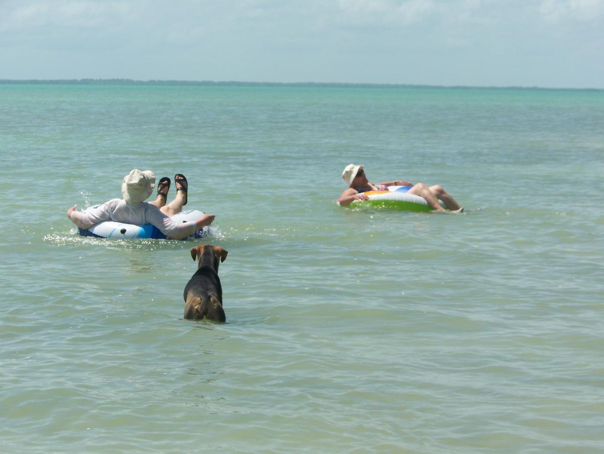 Serenity Sands Corozal Town Extérieur photo